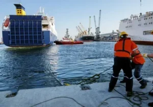 Read more about the article Latest Trends in Marine Contracting Industry and Their Impact on Middle East Offshore Development
