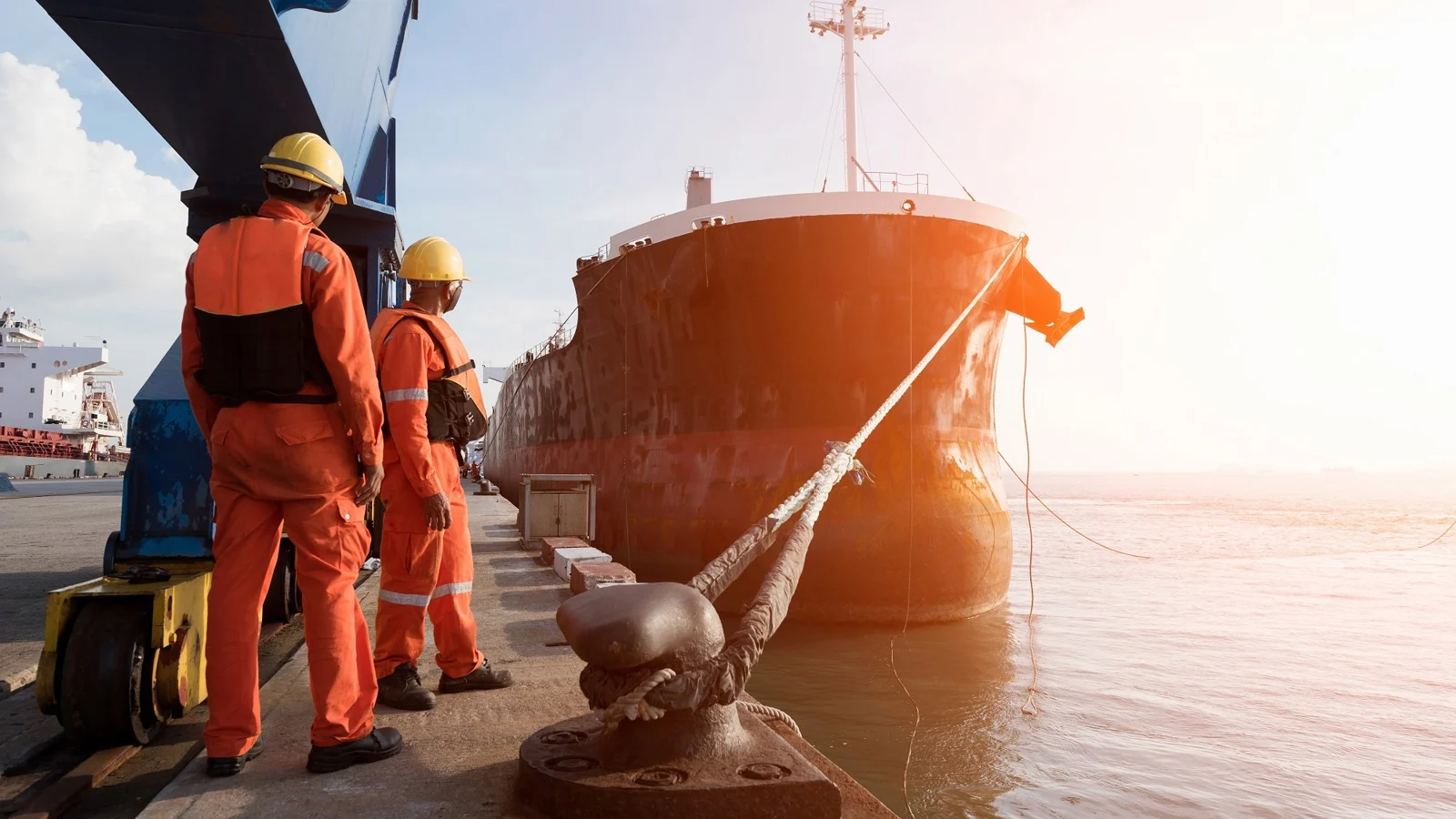 Read more about the article Why Choosing the Right Marine Services Company Matters for Vessel Performance in Kuwait?